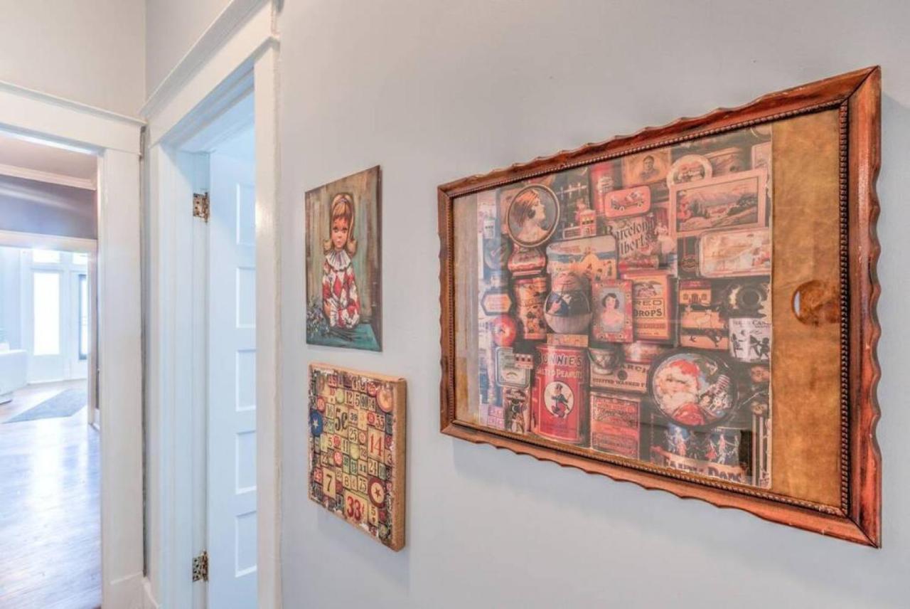 Elegant Colonial With Lovely Details And Character Memphis Exteriör bild